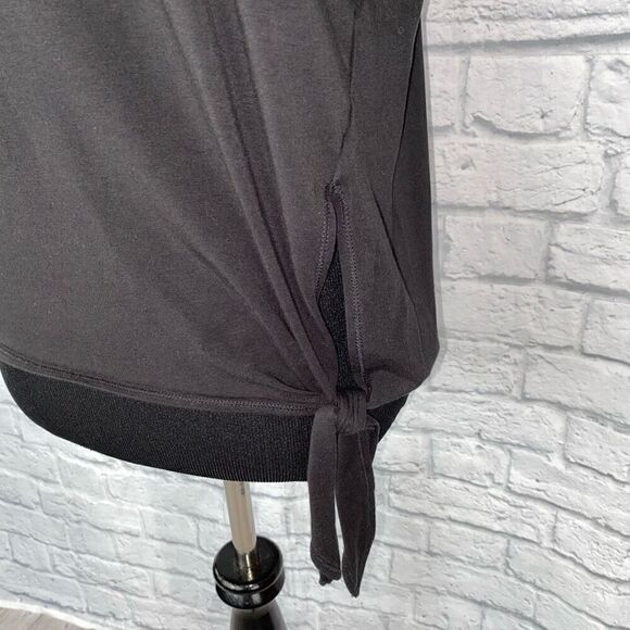 Calia by Carrie underwood women XS black Crewneck short sleeve shirt w/side tie - Picture 3 of 10